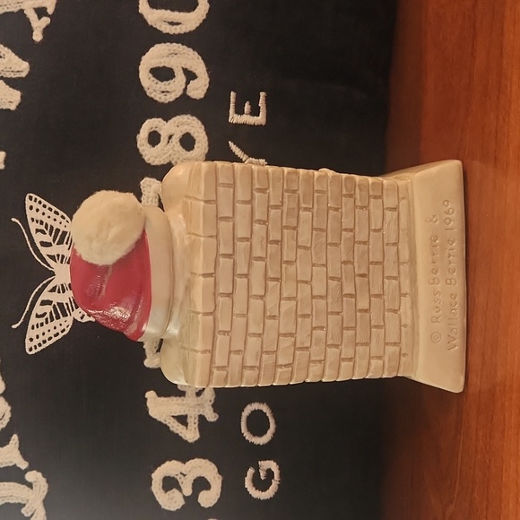 Vintage R&W Berries 1969 Christmas Mouse 5.5" tall Kitschy figurine - Picture 3 of 8